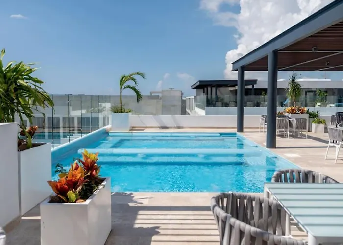 Serenada 2nd Floor 2 Bedroom By Dpm
